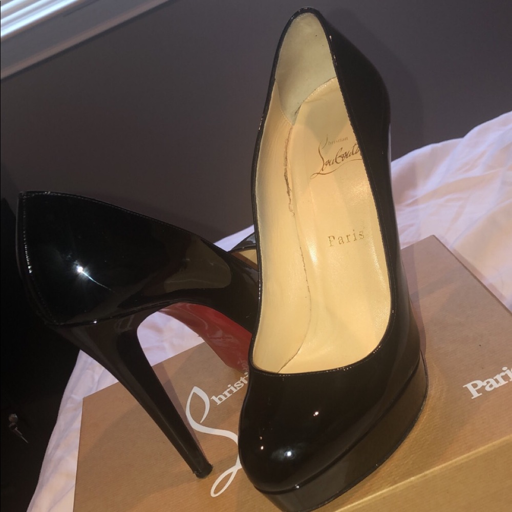 Christian Louboutin Black Bianca Closed Toe Pumps